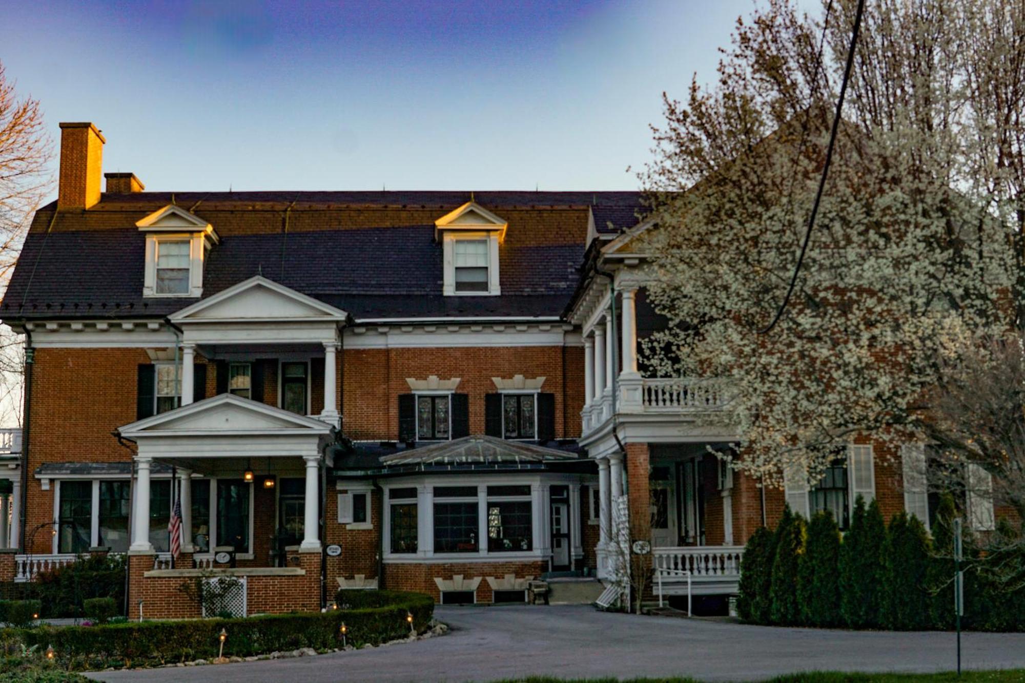 Mercersburg Inn Exterior foto