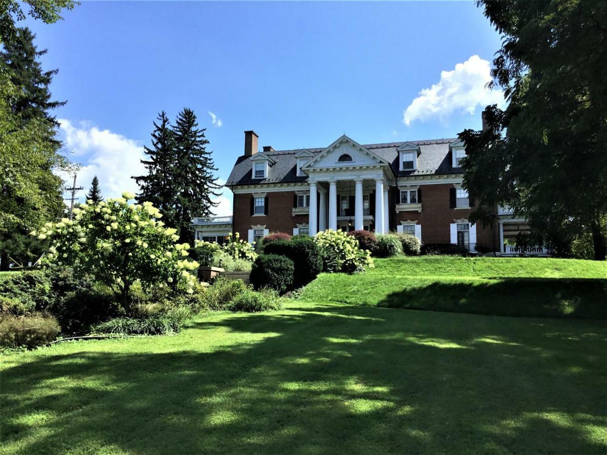 Mercersburg Inn Exterior foto